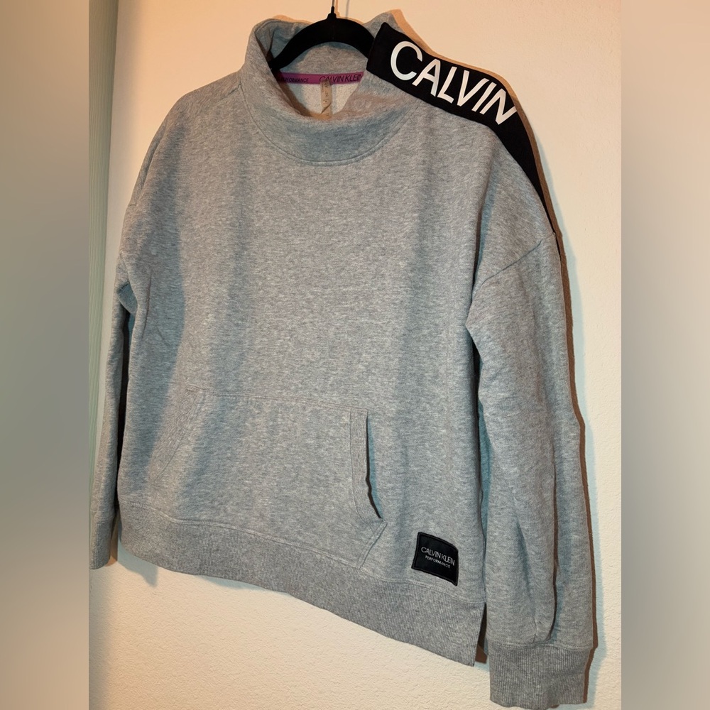 Calvin Klein Performance Medium Sweatshirt - Picture 2 of 4